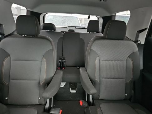 Used 2021 Chevrolet Traverse LT AWD/4WD image 11