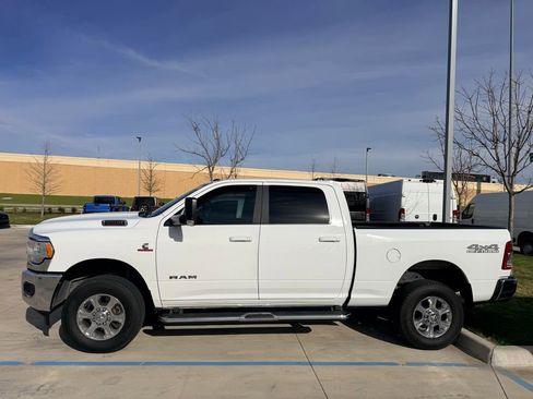 Used 2021 RAM 2500 Big Horn w/ Level 1 Equipment Group image 1