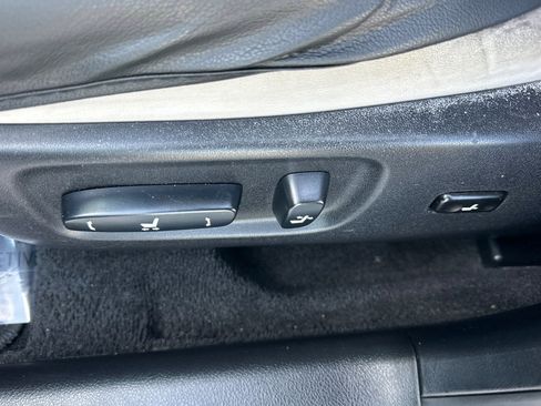 Used 2010 Lexus HS 250h image 14