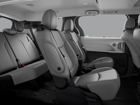 New 2026 Toyota Sienna XLE FWD image 21