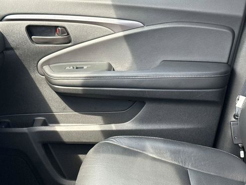 Certified 2023 Honda Passport EX-L image 23