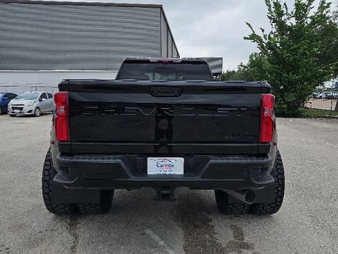Used 2026 Chevrolet Silverado 3500 High Country w/ High Country Premium Package AWD/4WD image 7