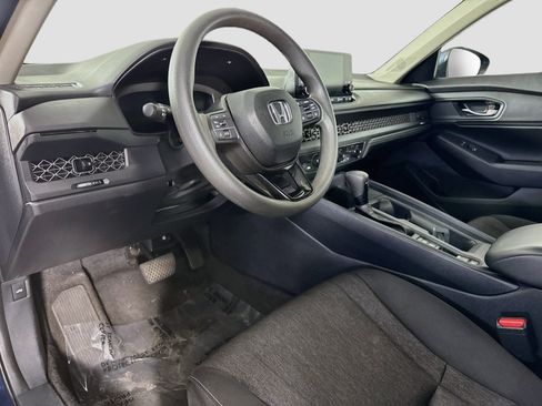 Used 2023 Honda Accord EX image 23