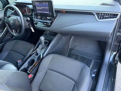 Certified 2022 Toyota Corolla SE FWD image 19