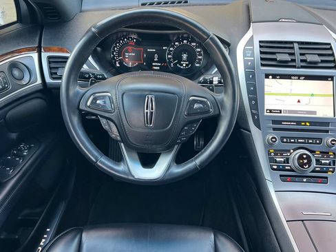 Used 2019 Lincoln MKZ Reserve w/ Reserve Plus Package FWD image 17