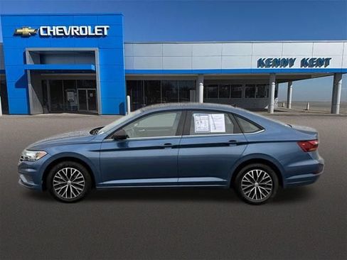 Used 2019 Volkswagen Jetta SE FWD image 29