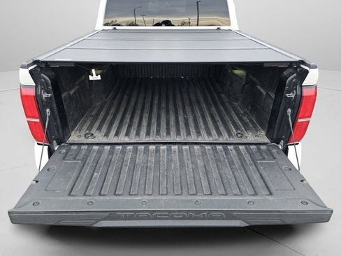 Used 2025 Toyota Tacoma SR5 image 25