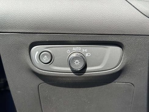 Used 2024 Buick Encore GX Sport Touring w/ Experience Buick Package AWD/4WD image 21