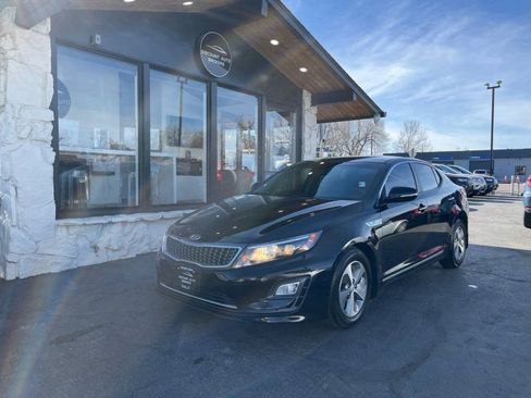 Used 2015 Kia Optima LX image 1