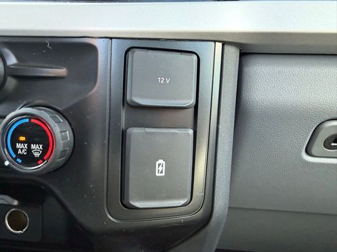 New 2026 Ford F250 XL w/ XL Chrome Package image 30