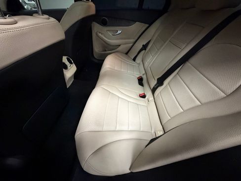Used 2018 Mercedes-Benz C 300 Sedan image 36