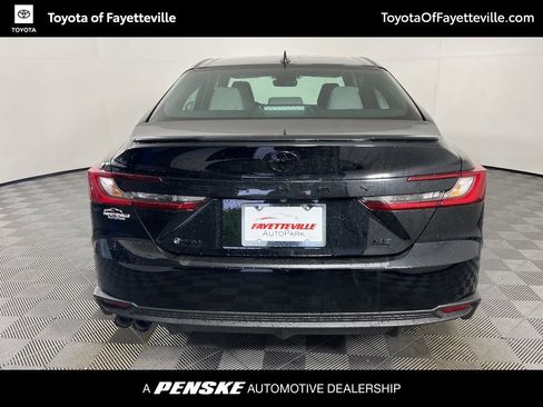 New 2026 Toyota Camry SE FWD image 4