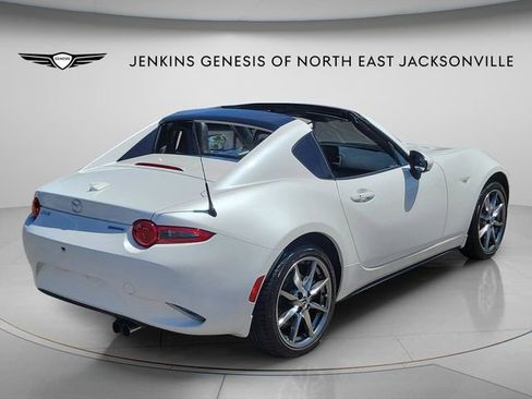Used 2022 MAZDA MX-5 Miata RF Grand Touring RWD image 3