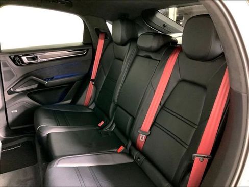Certified 2021 Porsche Cayenne GTS AWD/4WD image 20