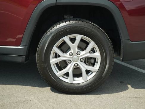 Used 2022 Jeep Grand Cherokee L Limited AWD/4WD image 46