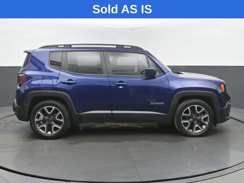 Used 2018 Jeep Renegade Latitude FWD image 6