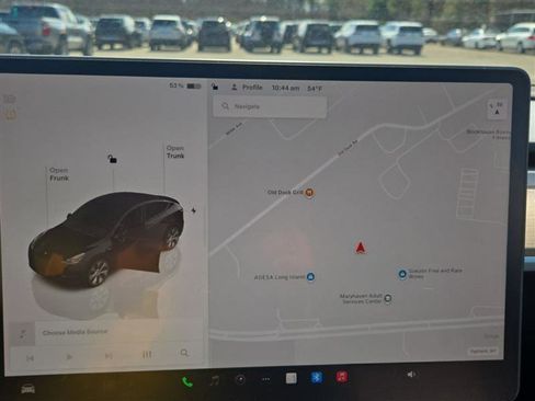 Used 2023 Tesla Model Y Long Range image 4