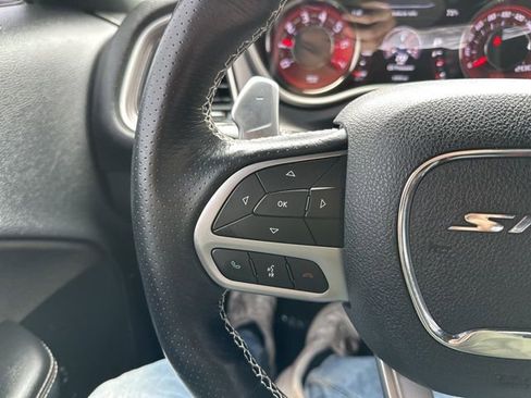 Used 2022 Dodge Challenger SRT Hellcat RWD image 19