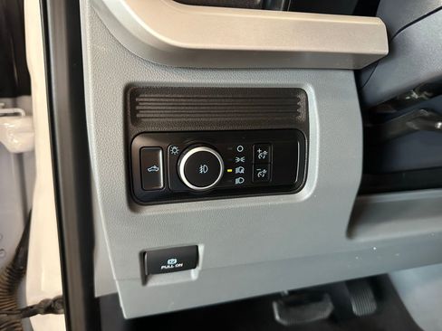 Used 2024 Ford F250 XLT w/ FX4 Off-Road Package image 30