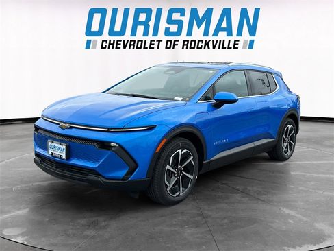New 2026 Chevrolet Equinox EV LT image 2