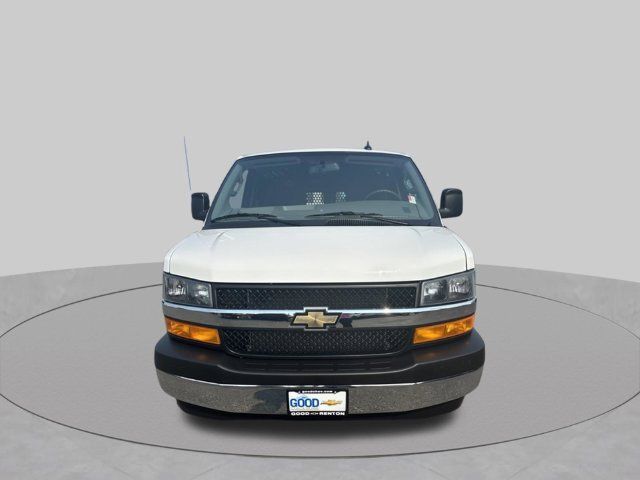 Used 2025 Chevrolet Express 2500 w/ Driver Convenience Package RWD image 8