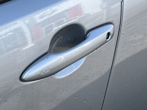 Used 2024 Toyota Prius XLE image 12