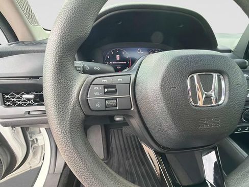 Certified 2024 Honda Accord EX image 33