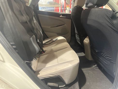 Used 2019 Hyundai Tucson SE FWD image 8