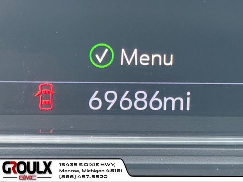 Used 2023 GMC Sierra 2500 Denali AWD/4WD image 17