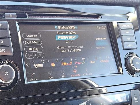 Used 2019 Nissan Rogue SV image 10