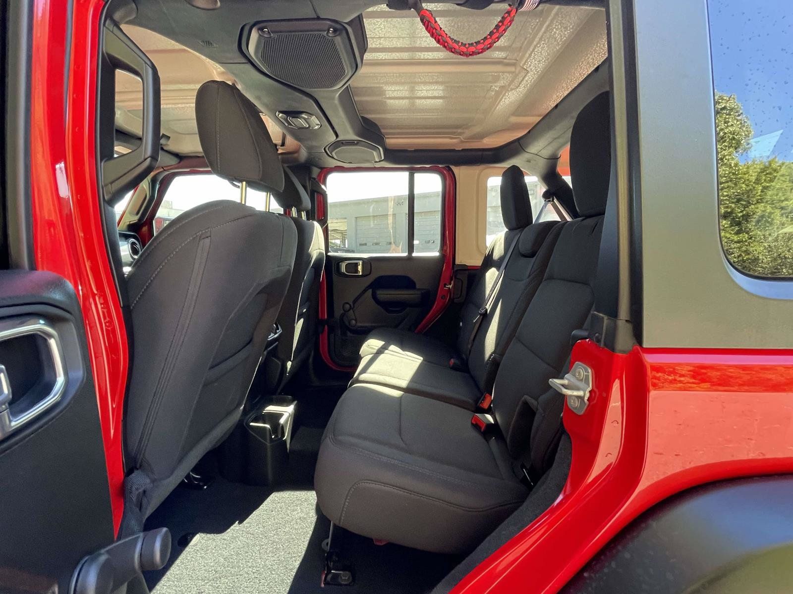 Used 2022 Jeep Wrangler Unlimited Sport AWD/4WD image 13