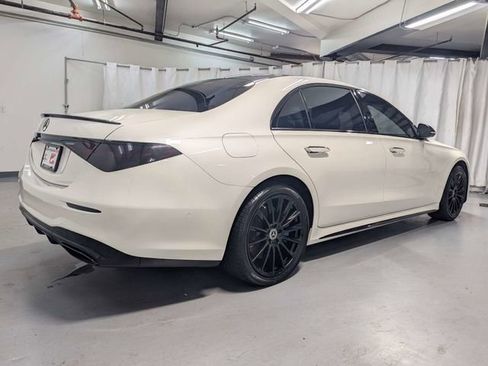 Used 2023 Mercedes-Benz S 500 4MATIC image 3