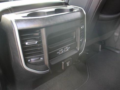 Used 2022 RAM 1500 Big Horn image 35