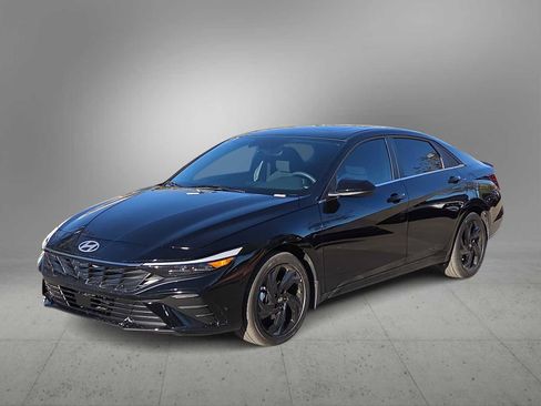 New 2026 Hyundai Elantra SEL Sport Premium image 4