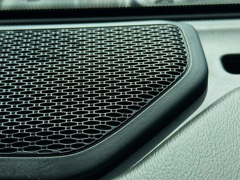 Used 2022 Jeep Gladiator Mojave image 23