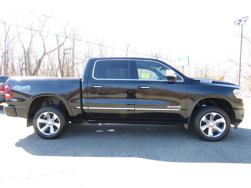 Used 2021 RAM 1500 Limited w/ Off Road Group AWD/4WD image 4