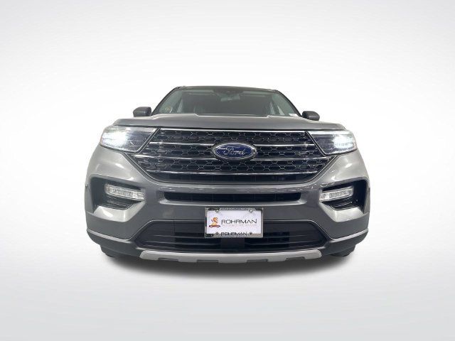 Used 2023 Ford Explorer XLT w/ Equipment Group 202A AWD/4WD image 27