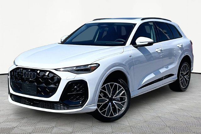 New 2026 Audi Q5 Premium Plus AWD/4WD image 1