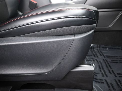 Used 2025 Ford Escape ST-Line image 12