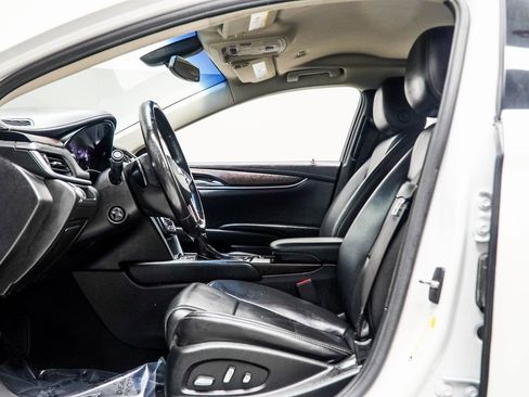 Used 2019 Cadillac XTS Luxury image 34