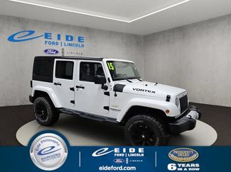 Used 2015 Jeep Wrangler Unlimited Sahara w/ Connectivity Group AWD/4WD video 1