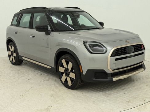 Used 2025 MINI Cooper Countryman S image 7