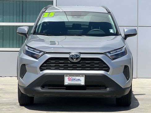 Certified 2025 Toyota RAV4 XLE AWD/4WD image 6