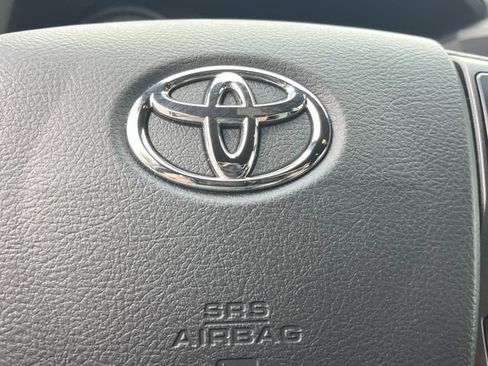 Used 2023 Toyota Tacoma TRD Off-Road AWD/4WD image 36