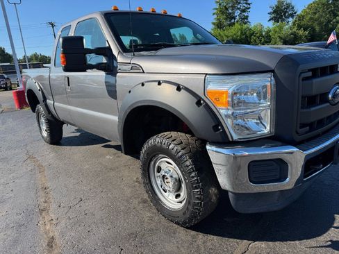Used 2014 Ford F250 XL w/ Power Equipment Group AWD/4WD image 12