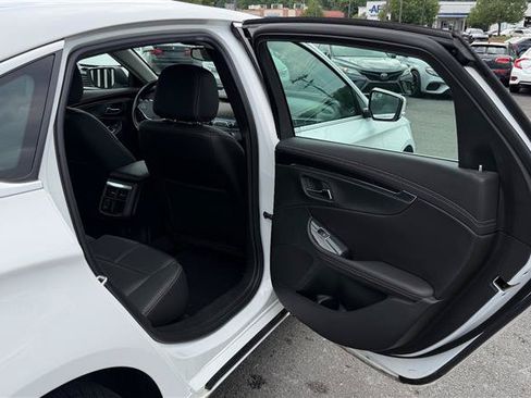 Used 2018 Chevrolet Impala LT w/ LT Leather Package FWD image 36
