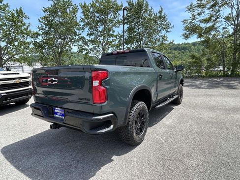 New 2026 Chevrolet Silverado 1500 ZR2 AWD/4WD image 3