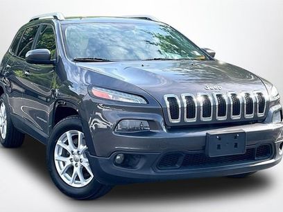 Used 2015 Jeep Cherokee Latitude w/ Cold Weather Group