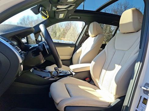 Used 2024 BMW X3 xDrive30i w/ Premium Package image 13