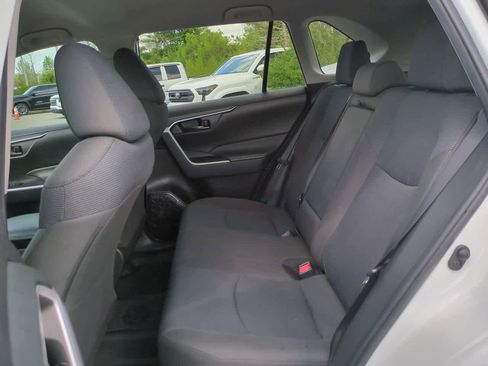 Certified 2022 Toyota RAV4 LE image 13